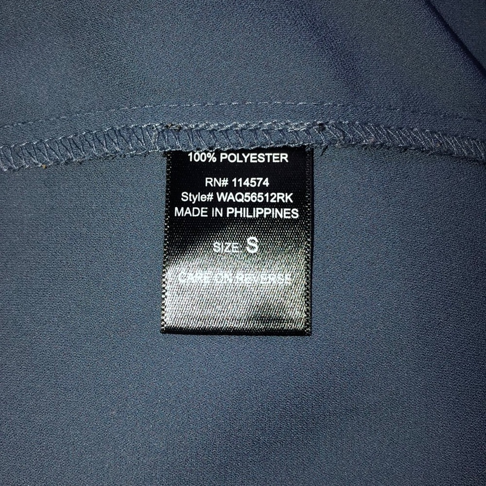 Ro & De Navy Sleeveless Tank - Picture 3 of 3